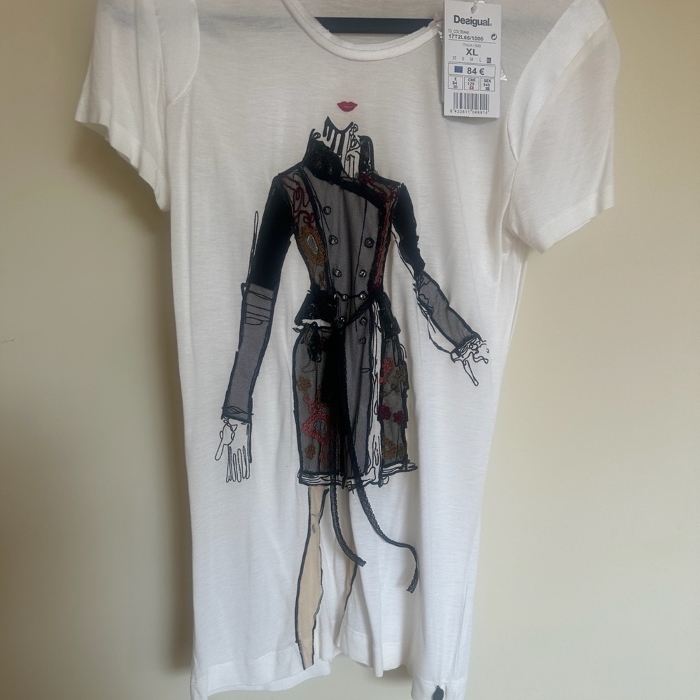NWT Desigual White Graphic T-Shirt XL - Picture 3 of 7